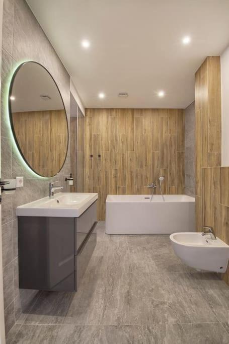 Cosy 3 Room Apartment. Wilno Zewnętrze zdjęcie